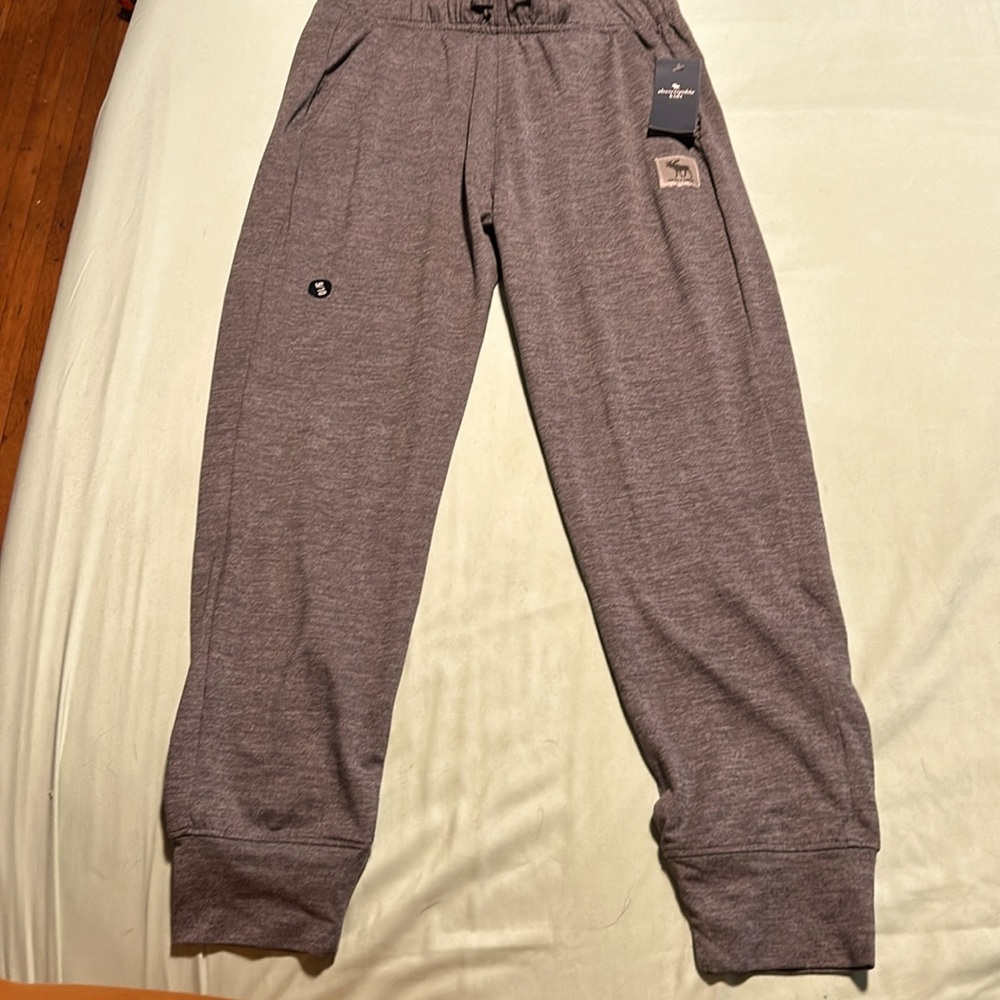 Brand new with tags Abercrombie kids active pants